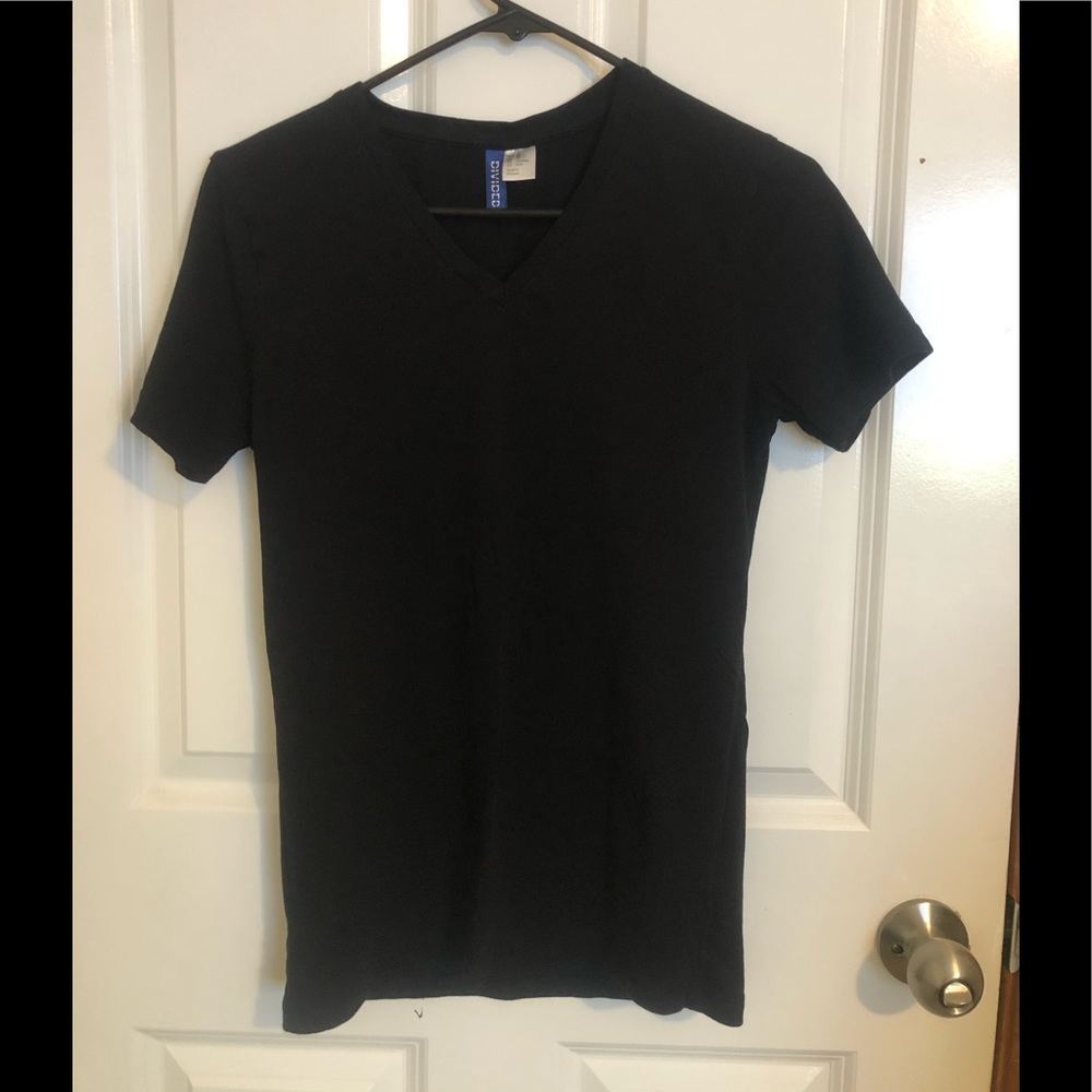 Divided Black V-Neck Men’s Shirt (XS)